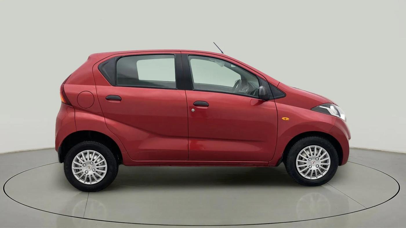 2018 Datsun Redi Go A, Petrol, Manual, 16,839 km, Right Side View
