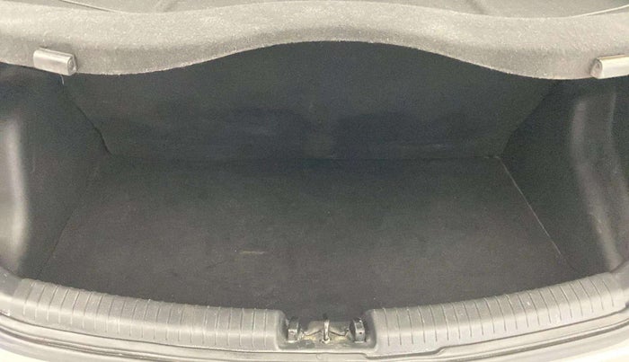 2014 Hyundai Grand i10 SPORTZ 1.2 KAPPA VTVT, Petrol, Manual, 21,617 km, Boot Inside
