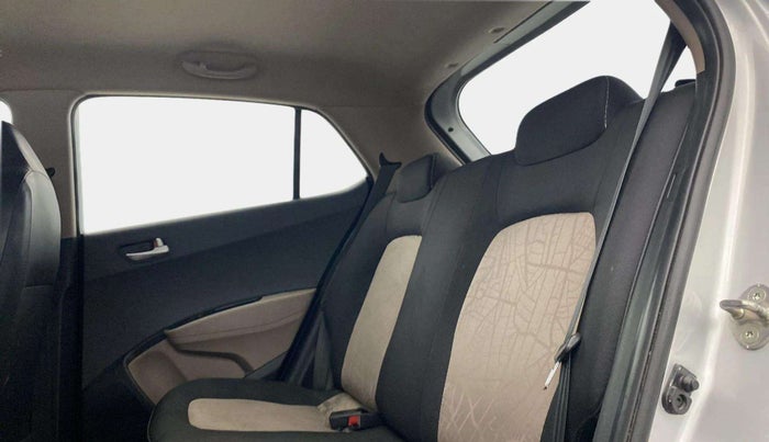 2014 Hyundai Grand i10 SPORTZ 1.2 KAPPA VTVT, Petrol, Manual, 21,617 km, Right Side Rear Door Cabin