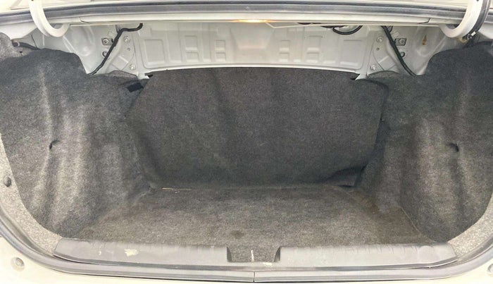 2016 Honda Amaze 1.2L I-VTEC S, Petrol, Manual, 27,744 km, Boot Inside