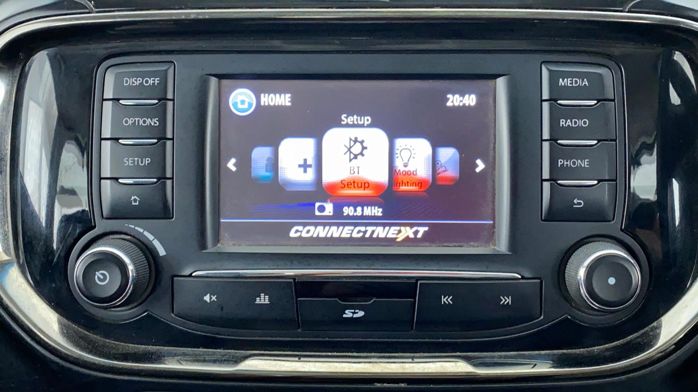 2017 Tata Hexa Varicor 400 XT 4X4, Diesel, Manual, 95,570 km, Infotainment System