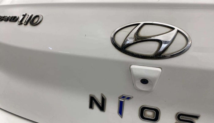 2021 Hyundai GRAND I10 NIOS SPORTZ AMT 1.2 KAPPA VTVT, Petrol, Automatic, 24,649 km, Dicky (Boot door) - Minor scratches