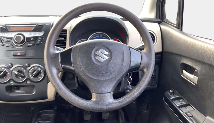 2017 Maruti Wagon R 1.0 VXI, Petrol, Manual, 58,347 km, Steering Wheel Close Up