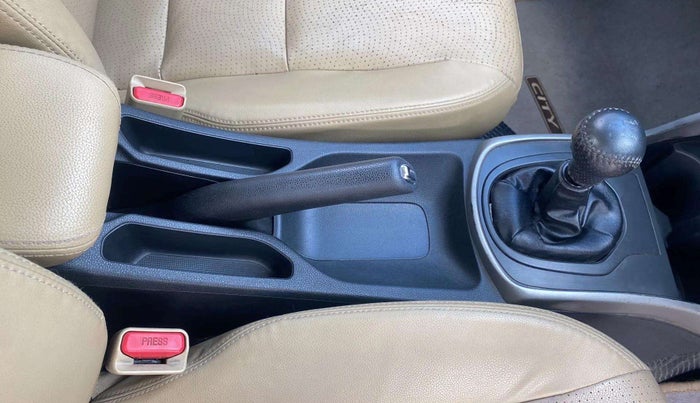 2019 Honda City 1.5L I-VTEC ZX, Petrol, Manual, 59,985 km, Gear Lever