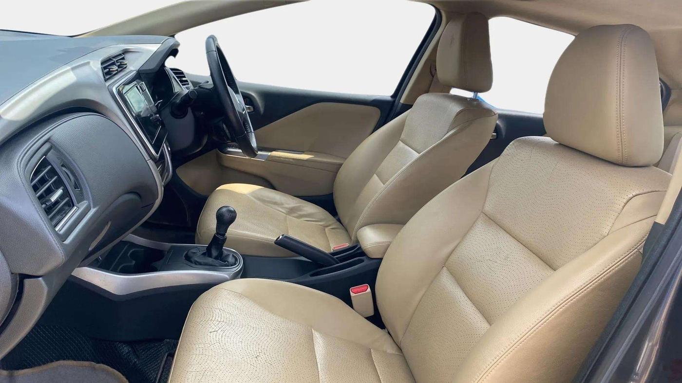 2019 Honda City 1.5L I-VTEC ZX, Petrol, Manual, 59,985 km, Right Side Front Door Cabin
