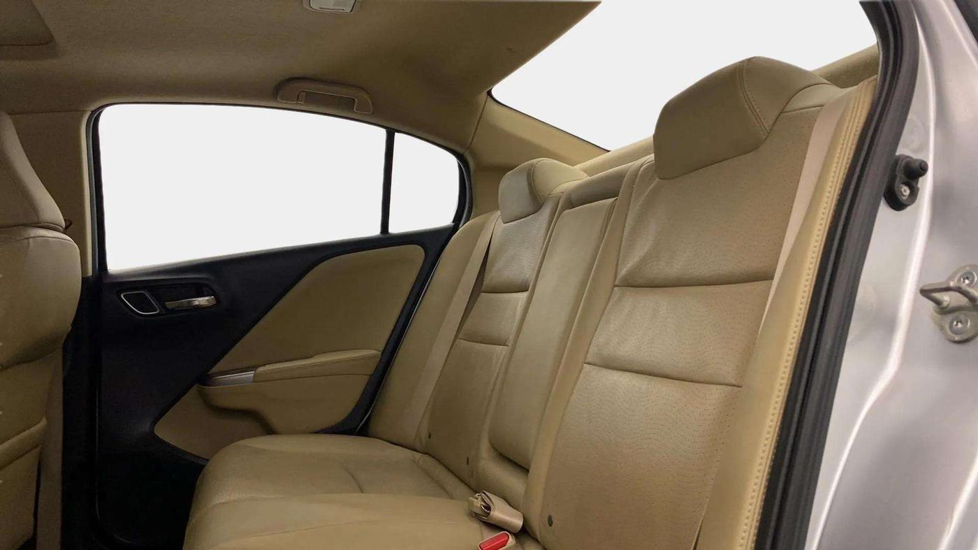 2017 Honda City 1.5L I-VTEC VX CVT, Petrol, Automatic, 34,681 km, Right Side Rear Door Cabin