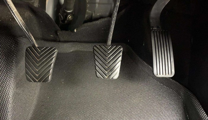 2019 KIA SELTOS HTK PLUS 1.5, Petrol, Manual, 64,624 km, Pedals