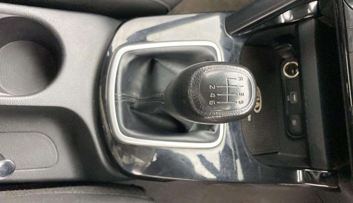 2019 KIA SELTOS HTK PLUS 1.5, Petrol, Manual, 64,624 km, Gear Lever