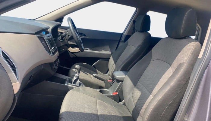2017 Hyundai Creta E PLUS 1.6 PETROL, Petrol, Manual, 69,643 km, Right Side Front Door Cabin