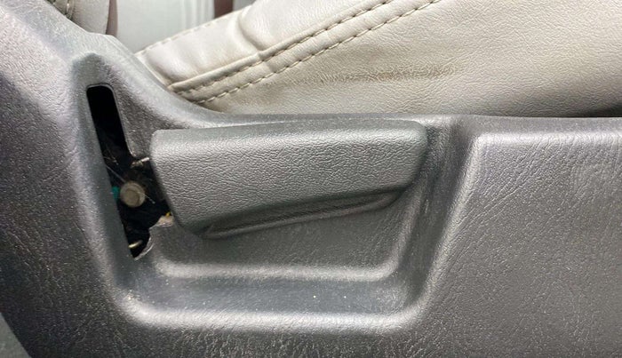 2021 Maruti Alto LXI, Petrol, Manual, 42,519 km, Driver Side Adjustment Panel