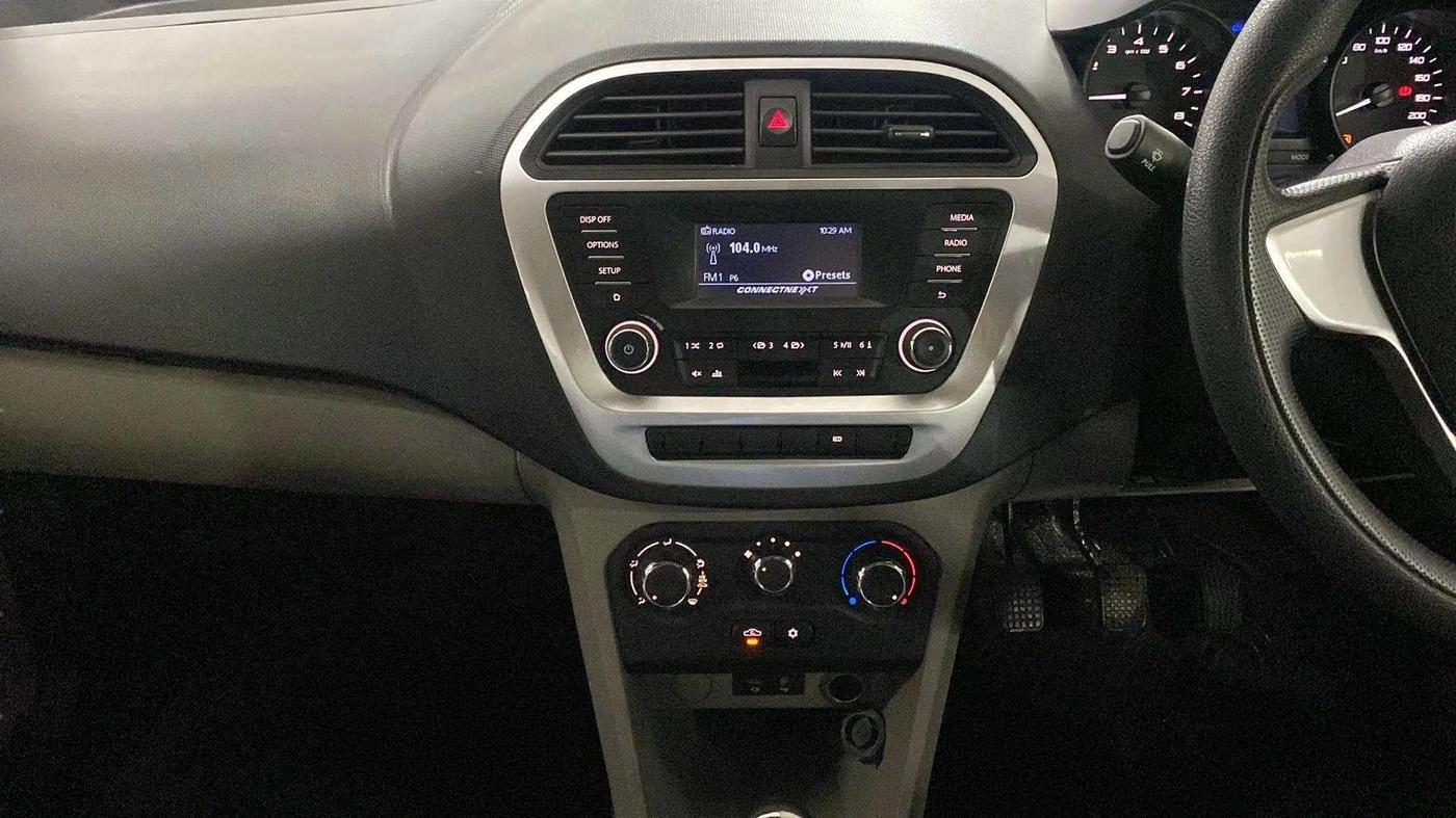 2017 Tata Tiago XT PETROL, Petrol, Manual, 40,015 km, Air Conditioner