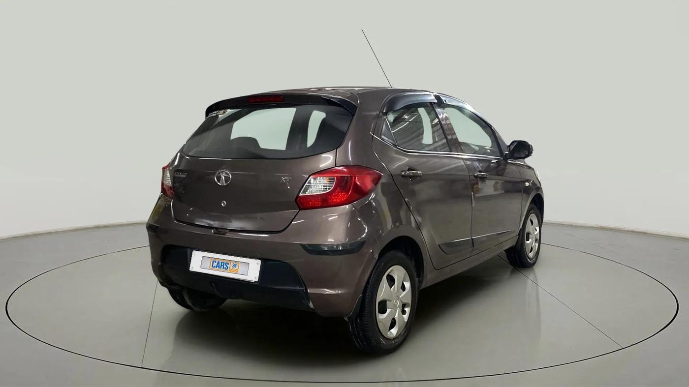 2017 Tata Tiago XT PETROL, Petrol, Manual, 40,015 km, Right Back Diagonal