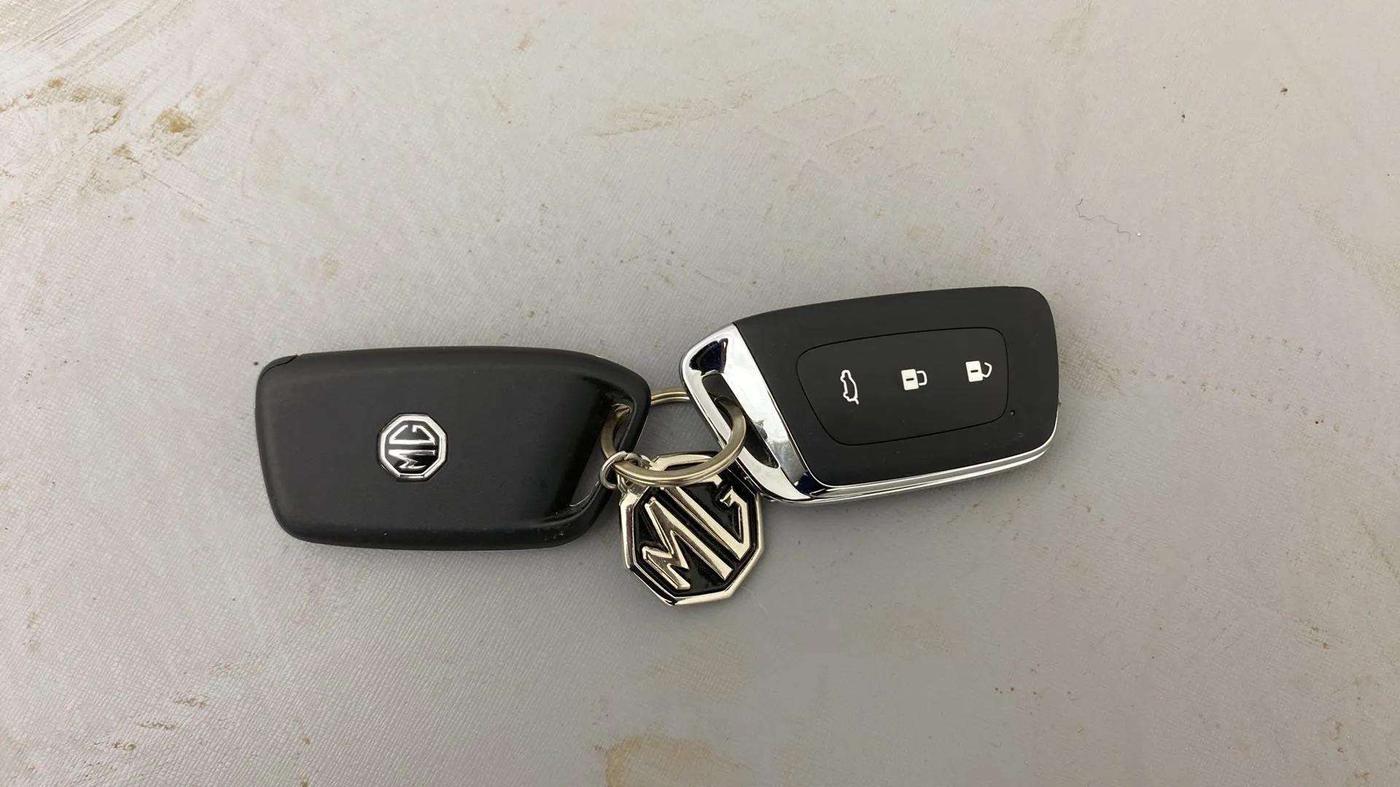2023 MG HECTOR SHARP PRO 1.5 TURBO MT PETROL, Petrol, Manual, 14,571 km, Key Close Up