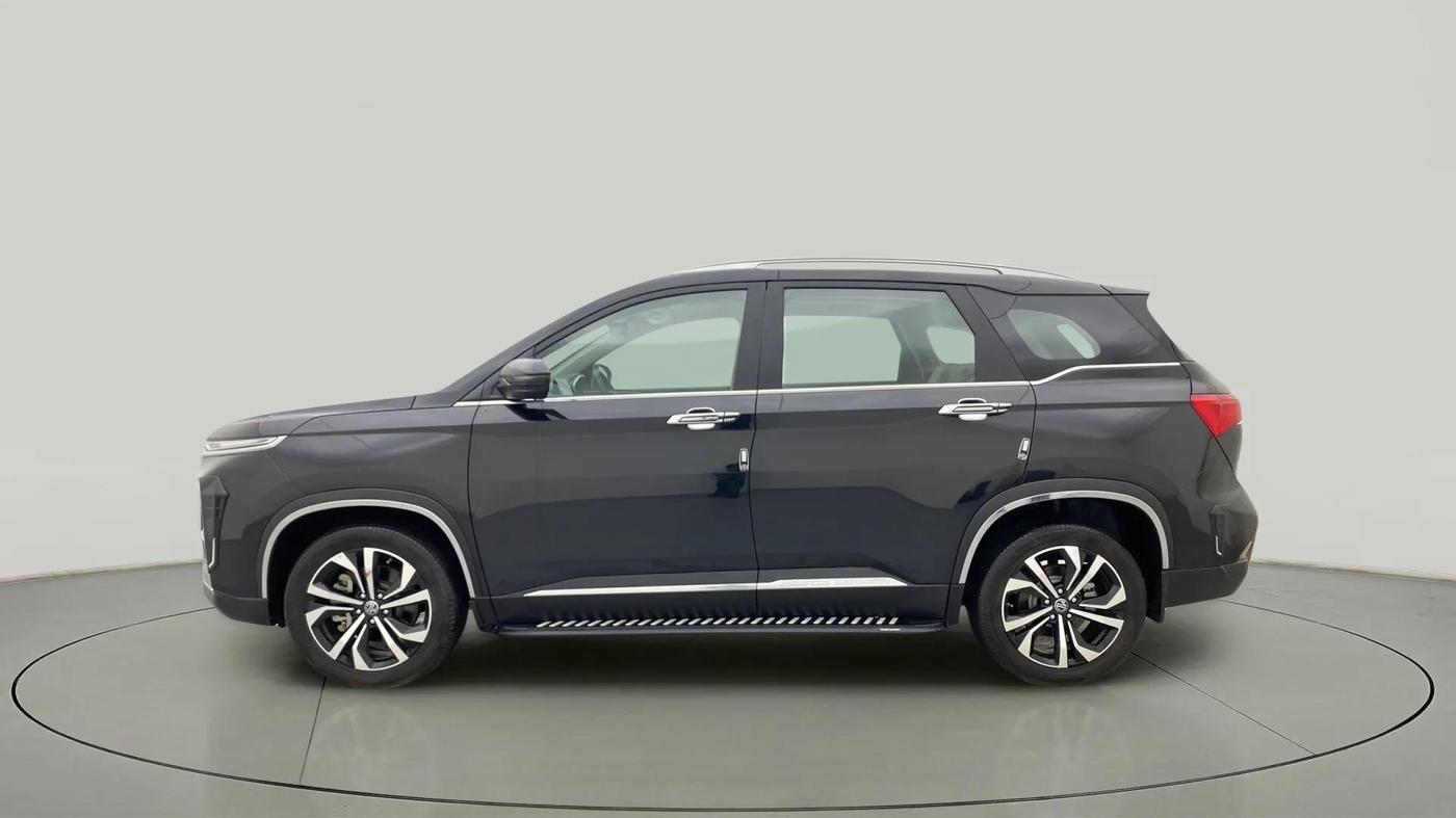 2023 MG HECTOR SHARP PRO 1.5 TURBO MT PETROL, Petrol, Manual, 14,571 km, Left Side