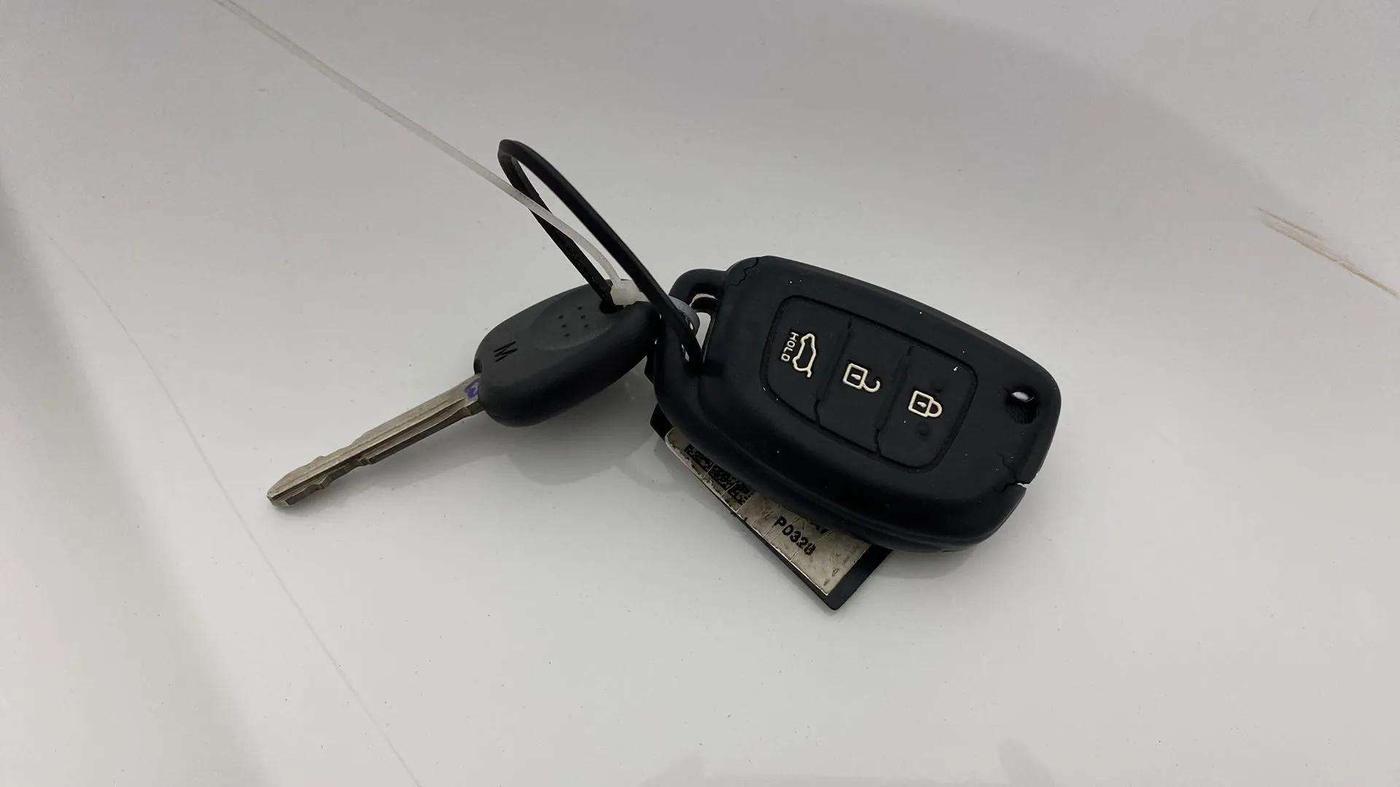 2020 Hyundai GRAND I10 NIOS SPORTZ 1.2 KAPPA VTVT, Petrol, Manual, 38,495 km, Key Close Up