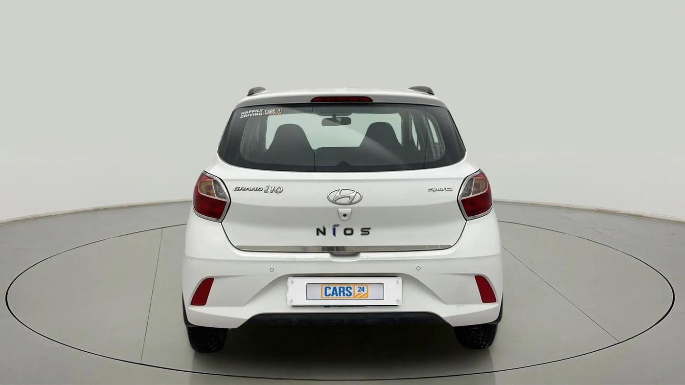 2020 Hyundai GRAND I10 NIOS SPORTZ 1.2 KAPPA VTVT, Petrol, Manual, 38,495 km, Back/Rear
