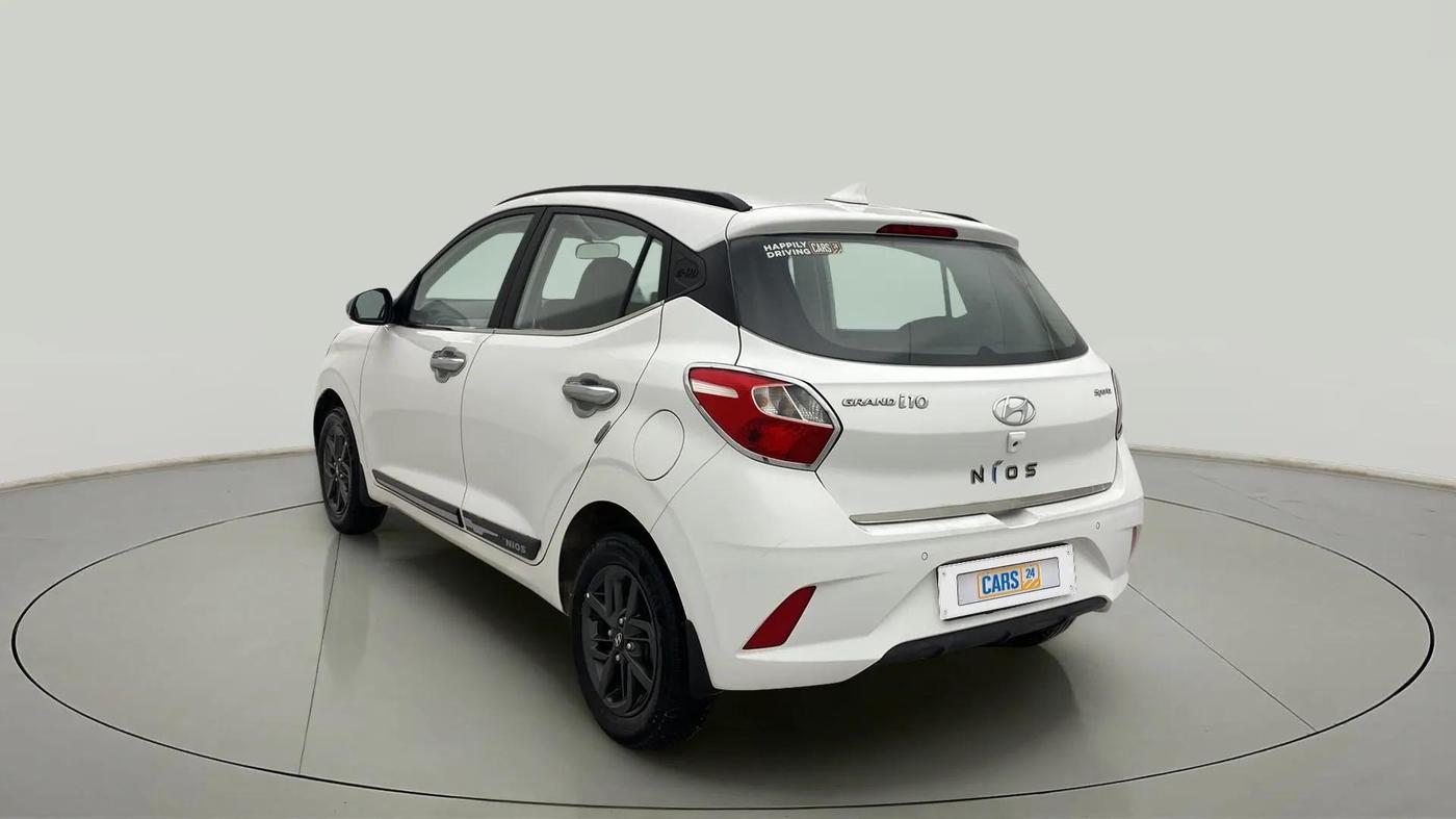 2020 Hyundai GRAND I10 NIOS SPORTZ 1.2 KAPPA VTVT, Petrol, Manual, 38,495 km, Left Back Diagonal