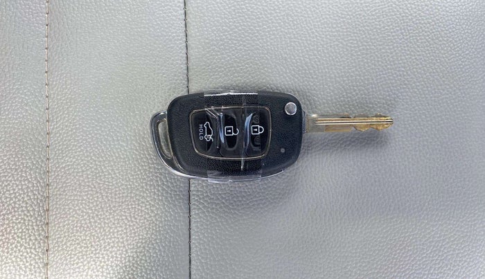 2019 Hyundai GRAND I10 NIOS MAGNA 1.2 KAPPA VTVT, Petrol, Manual, 41,116 km, Key Close Up