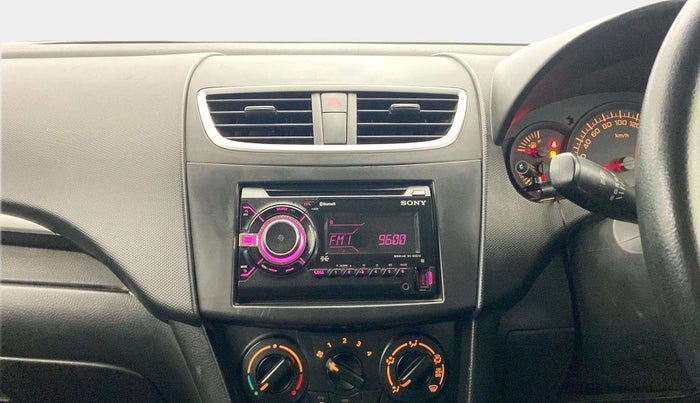 2017 Maruti Swift LXI (O), Petrol, Manual, 27,233 km, Air Conditioner
