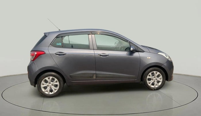 2015 Hyundai Grand i10 MAGNA 1.1 CRDI, Diesel, Manual, 66,423 km, Right Side View