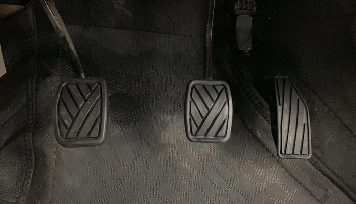 2021 Maruti Dzire VXI, Petrol, Manual, 29,616 km, Pedals
