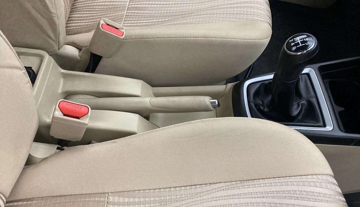 2021 Maruti Dzire VXI, Petrol, Manual, 29,616 km, Gear Lever