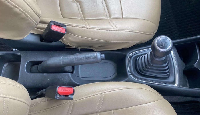 2018 Honda Amaze 1.2L I-VTEC S, Petrol, Manual, 93,742 km, Gear Lever