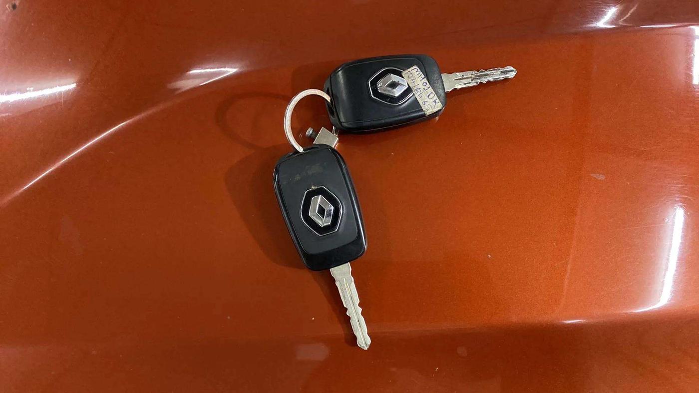 2019 Renault Duster RXS OPT CVT, Petrol, Automatic, 25,160 km, Key Close Up