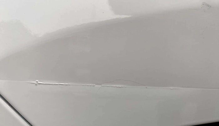 2017 Hyundai Elite i20 ASTA 1.2, Petrol, Manual, 27,443 km, Right quarter panel - Slightly dented