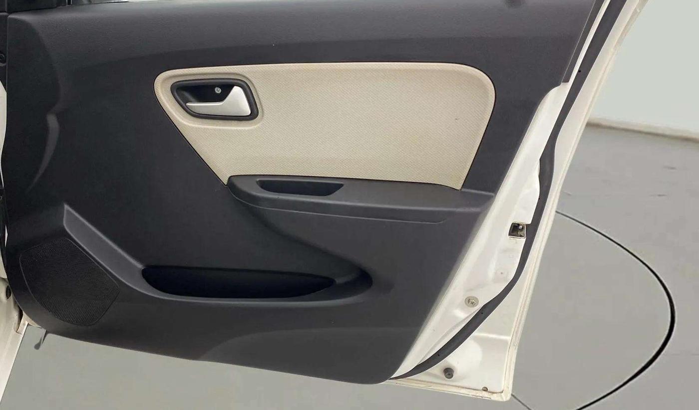 2019 Maruti Alto VXI, Petrol, Manual, 44,417 km, Driver Side Door Panels Control