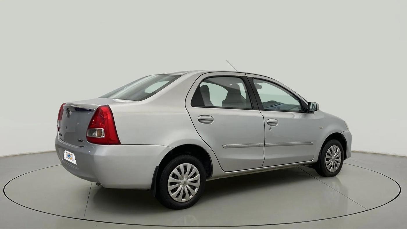 2013 Toyota Etios G, Petrol, Manual, 76,306 km, Right Back Diagonal