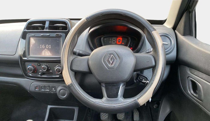 2017 Renault Kwid RXT 1.0, Petrol, Manual, 14,240 km, Steering Wheel Close Up