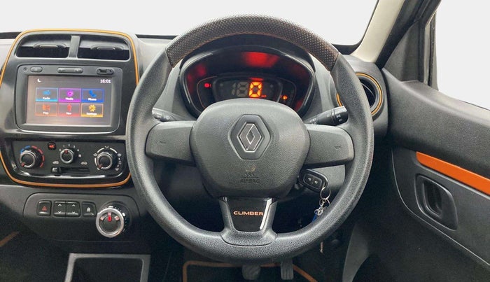 2018 Renault Kwid CLIMBER 1.0 AMT, Petrol, Automatic, 24,365 km, Steering Wheel Close Up