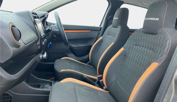 2018 Renault Kwid CLIMBER 1.0 AMT, Petrol, Automatic, 24,365 km, Right Side Front Door Cabin
