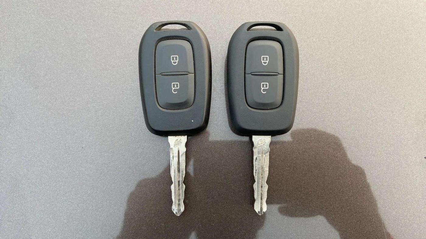 2022 Nissan MAGNITE XL, Petrol, Manual, 43,075 km, Key Close Up