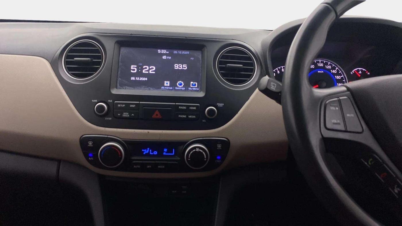 2018 Hyundai Grand i10 ASTA 1.2 KAPPA VTVT, CNG, Manual, 63,243 km, Air Conditioner
