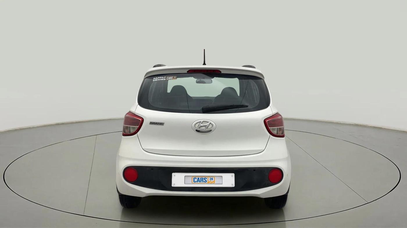 2018 Hyundai Grand i10 ASTA 1.2 KAPPA VTVT, CNG, Manual, 63,243 km, Back/Rear