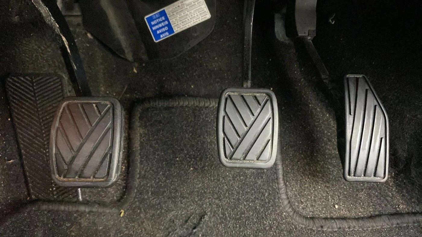 2018 Maruti Baleno ZETA PETROL 1.2, Petrol, Manual, 52,045 km, Pedals