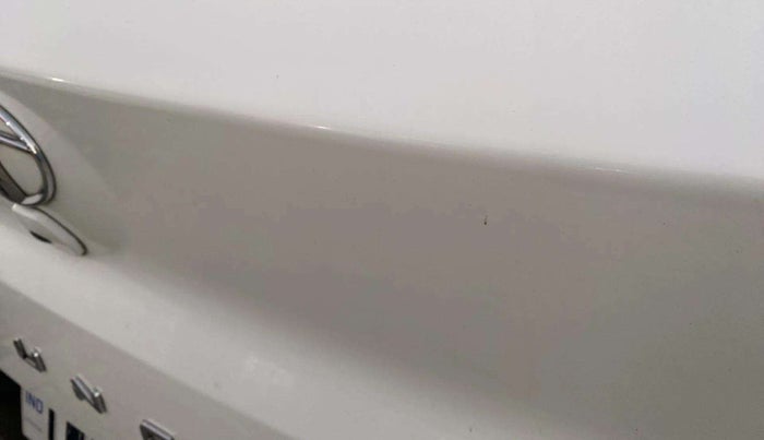 2022 Tata PUNCH CREATIVE  1.2 RTN DUAL TONE, Petrol, Manual, 41,753 km, Dicky (Boot door) - Minor scratches