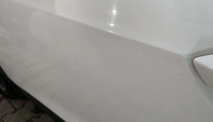 2022 Tata PUNCH CREATIVE  1.2 RTN DUAL TONE, Petrol, Manual, 41,753 km, Front passenger door - Minor scratches