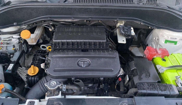 2022 Tata PUNCH CREATIVE  1.2 RTN DUAL TONE, Petrol, Manual, 41,753 km, Open Bonet