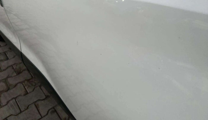 2022 Tata PUNCH CREATIVE  1.2 RTN DUAL TONE, Petrol, Manual, 41,753 km, Rear left door - Minor scratches