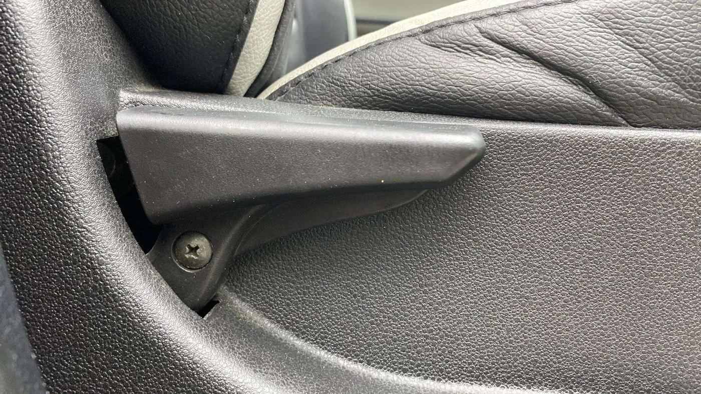 2019 Tata Tiago XZ PETROL, Petrol, Manual, 29,412 km, Driver Side Adjustment Panel