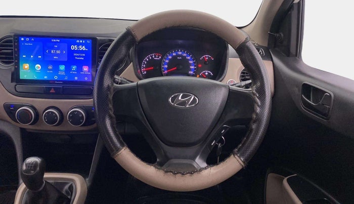 2016 Hyundai Xcent BASE 1.2, CNG, Manual, 1,00,711 km, Steering Wheel Close Up