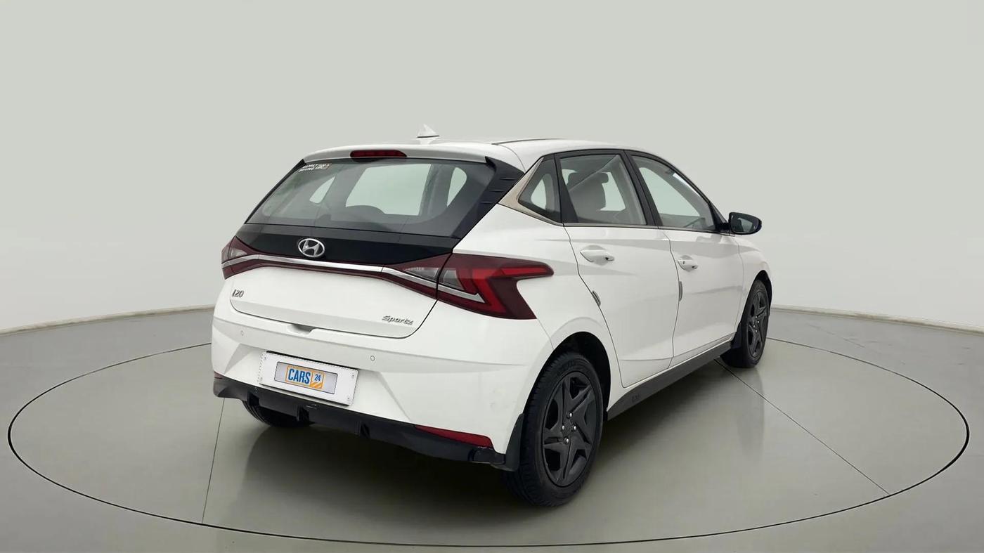2021 Hyundai NEW I20 SPORTZ 1.2 MT, Petrol, Manual, 47,212 km, Right Back Diagonal