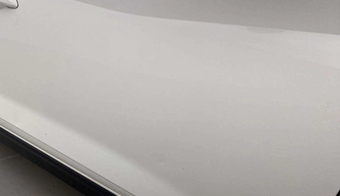 2021 Hyundai NEW I20 SPORTZ 1.2 MT, Petrol, Manual, 47,212 km, Driver-side door - Slightly dented