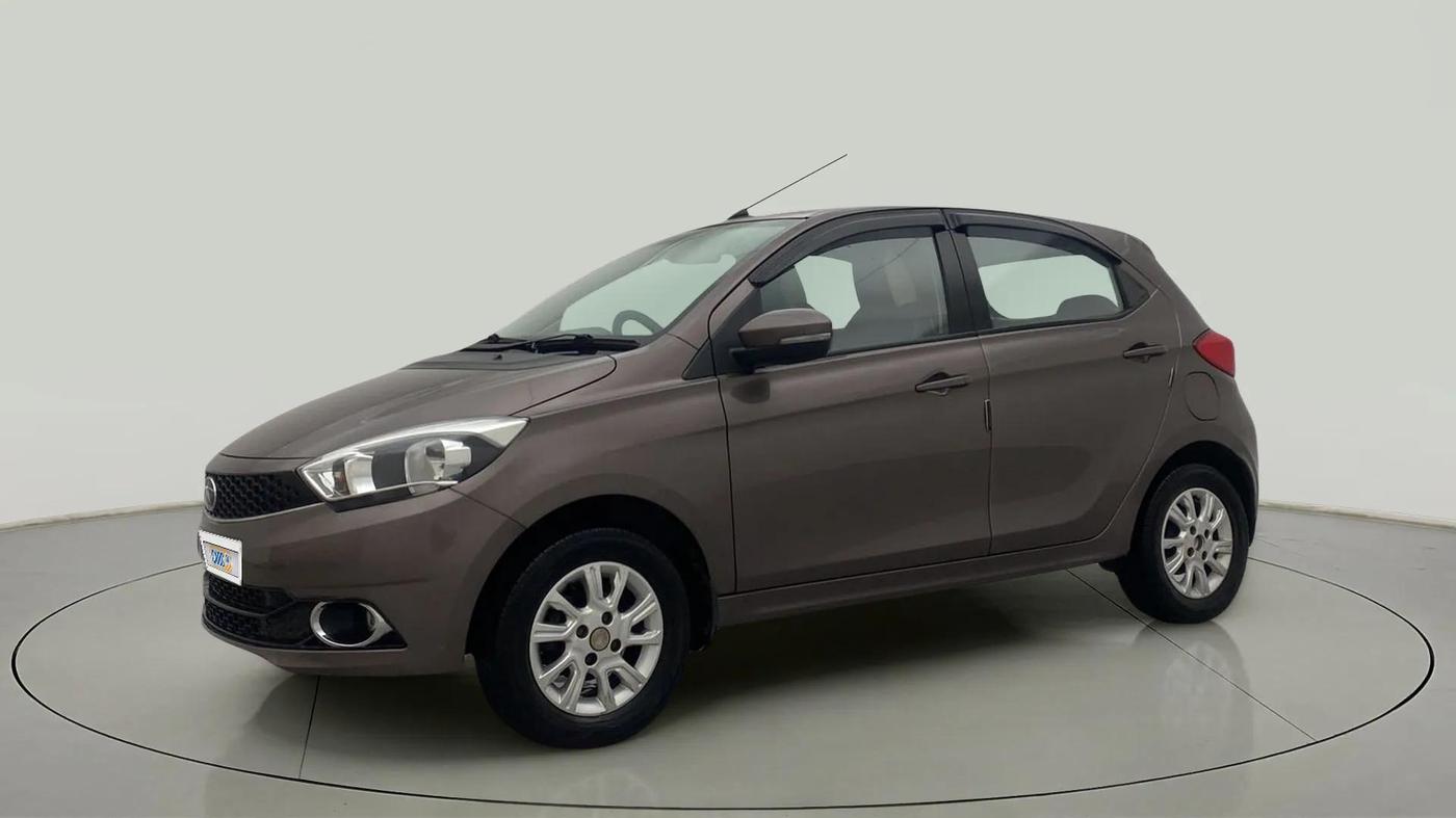 2016 Tata Tiago XZ PETROL, Petrol, Manual, 23,835 km, Left Front Diagonal
