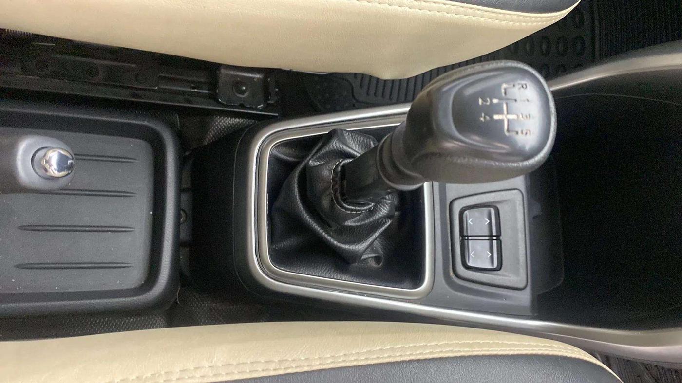2021 Datsun Redi Go T(O) 1.0, Petrol, Manual, 21,291 km, Gear Lever