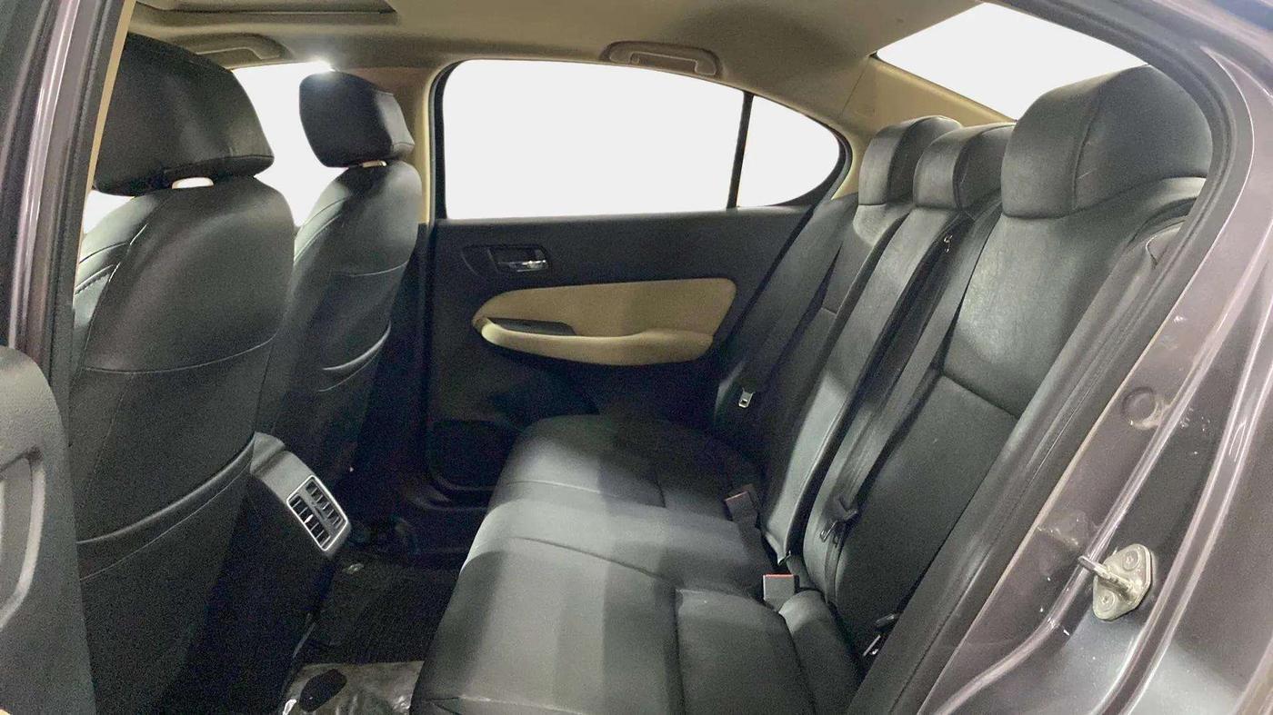 2021 Honda City 1.5L I-VTEC VX CVT, Petrol, Automatic, 55,189 km, Right Side Rear Door Cabin