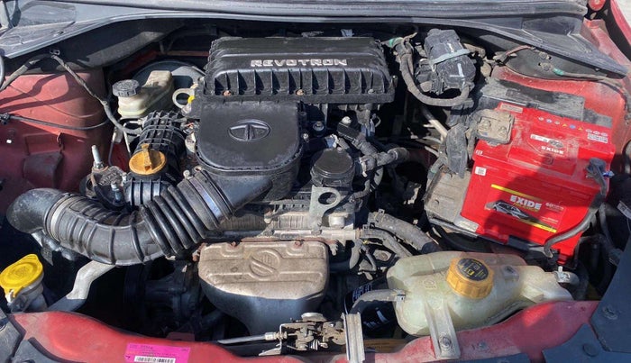 2017 Tata Tiago XT PETROL, Petrol, Manual, 82,794 km, Open Bonet